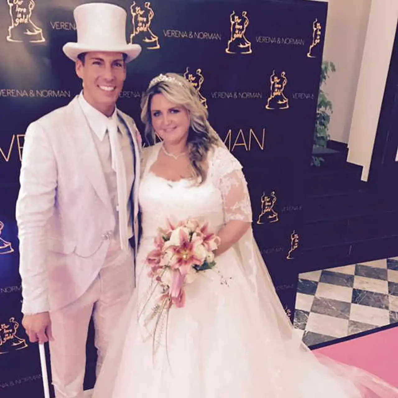 DSDS-Star Norman Langen: So schön war seine Hochzeit! DSDS-Star Norman Langen: So schön war seine Hochzeit! - Foto: facebook.com/NormanLangen