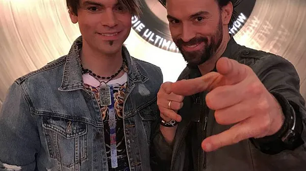 Ehrlich Brothers: So hot sieht Chris Ehrlich im Normalo-Look aus!