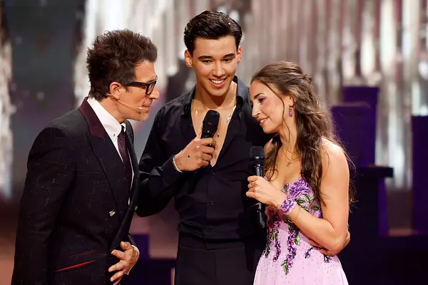 Ekaterina Leonova und Diego Pooth haben gewonnen.