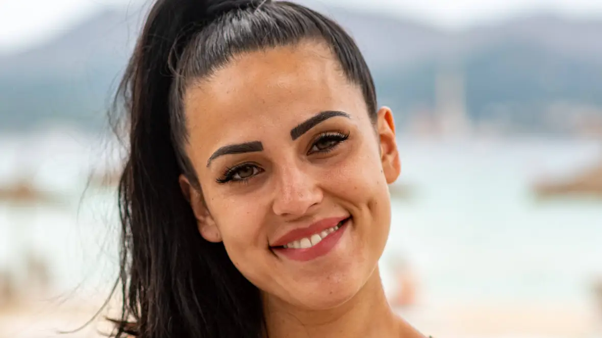 Elena Miras