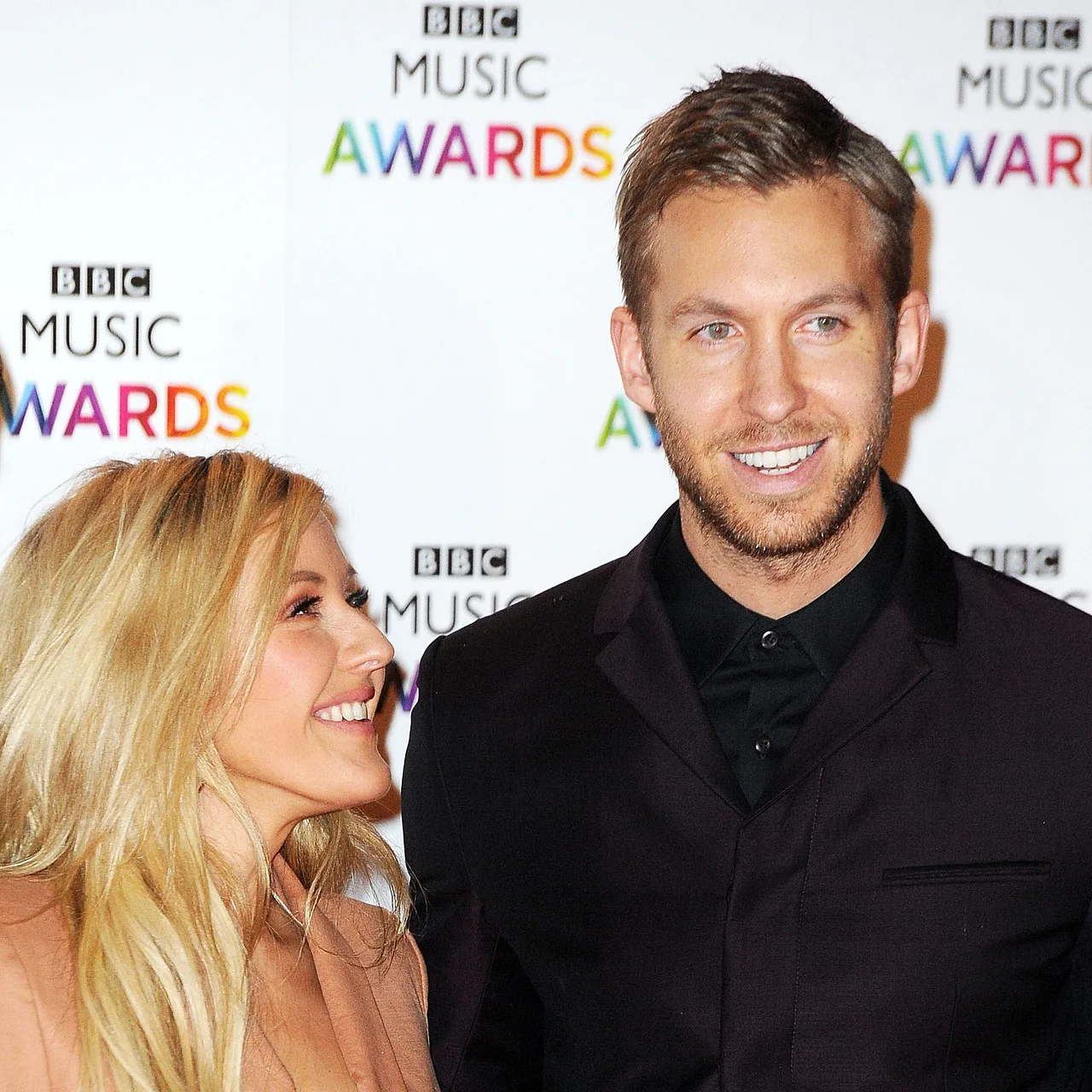 Ellie Goulding blamierte sich im Radio Ellie Goulding blamierte sich im Radio - Foto: GettyImages/Dave J Hogan