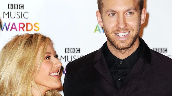 Ellie Goulding blamierte sich im Radio