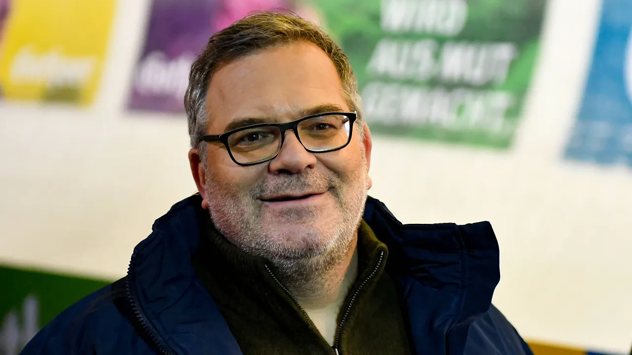 Elton Elton - Foto: IMAGO / Beautiful Sports