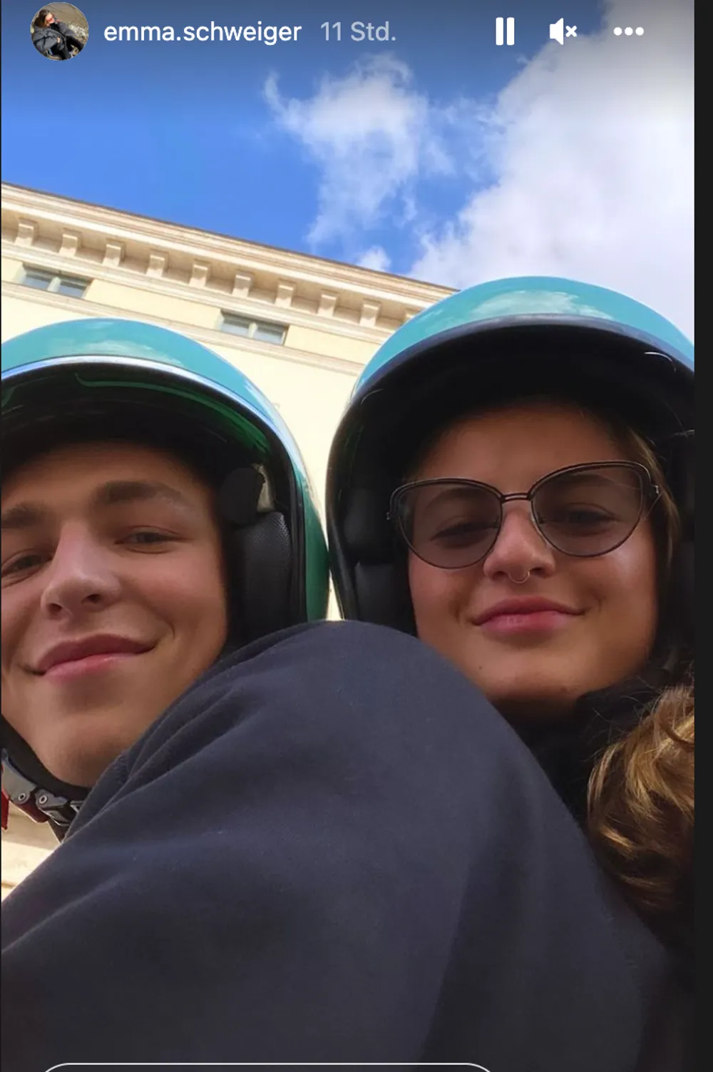 Emma Schwieger und ihr Freund Emma Schwieger und ihr Freund