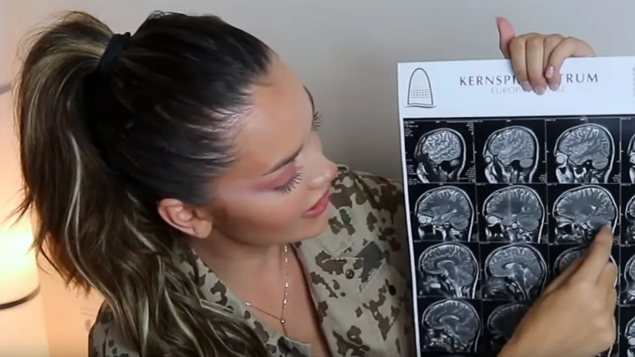 Enisa Bukvic erhielt eine Schock-Diagnose! Enisa Bukvic erhielt eine Schock-Diagnose! - Foto: Screenshot YouTube/EnisaDesue