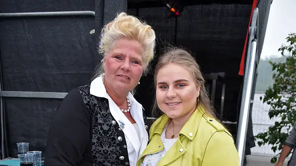 Silvia und Estefania Wollny