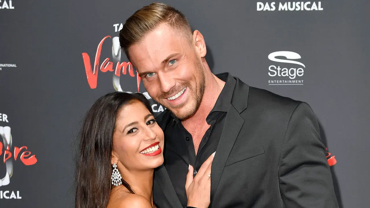 Eva Benetatou und Chris Broy Eva Benetatou und Chris Broy - Foto: IMAGO/ Future Image