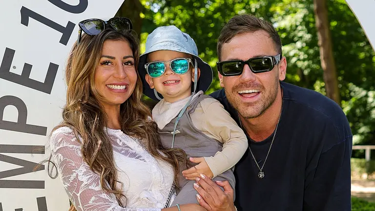 Eva Benetatou & Chris Broy & Sohn George