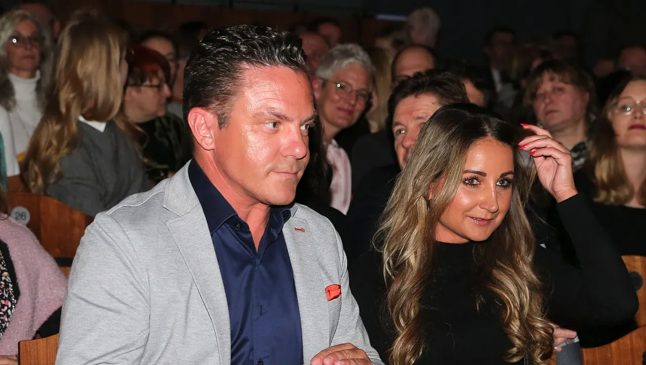 Stefan Mross Eva Luginger Stefan Mross Eva Luginger - Foto: Getty Images / Gisela Schober
