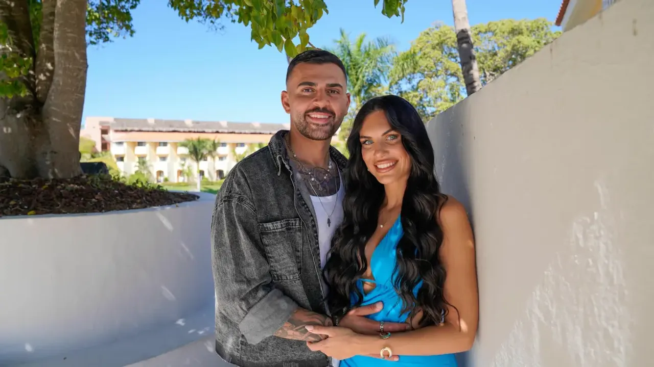 Vivi und Mou sind nach Ex on the Beach kein Paar mehr. - Foto: RTL / Friederike Jacobitz