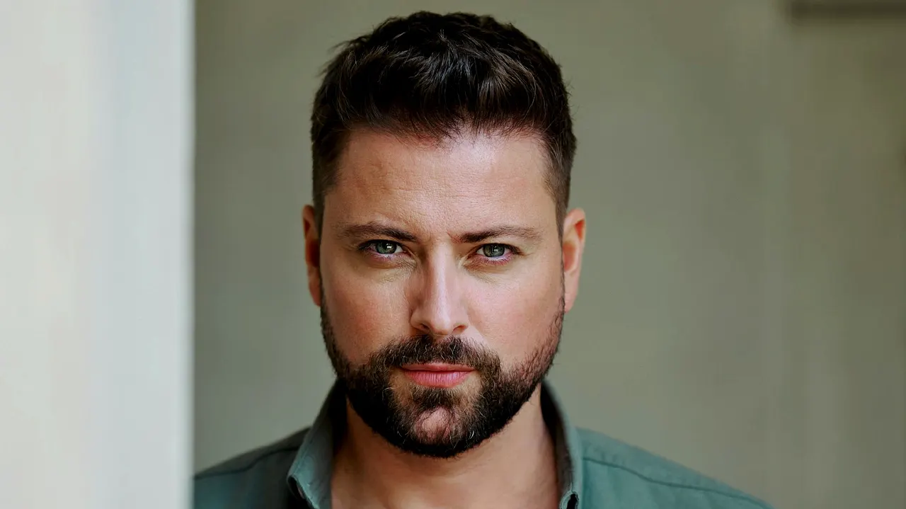 Felix von Jascheroff Felix von Jascheroff - Foto: RTL Pascal Bünning