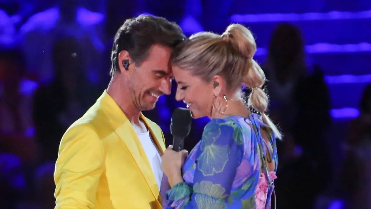 Florian Silbereisen und Beatrice Egli Florian Silbereisen und Beatrice Egli - Foto: IMAGO / Daniel Scharinger