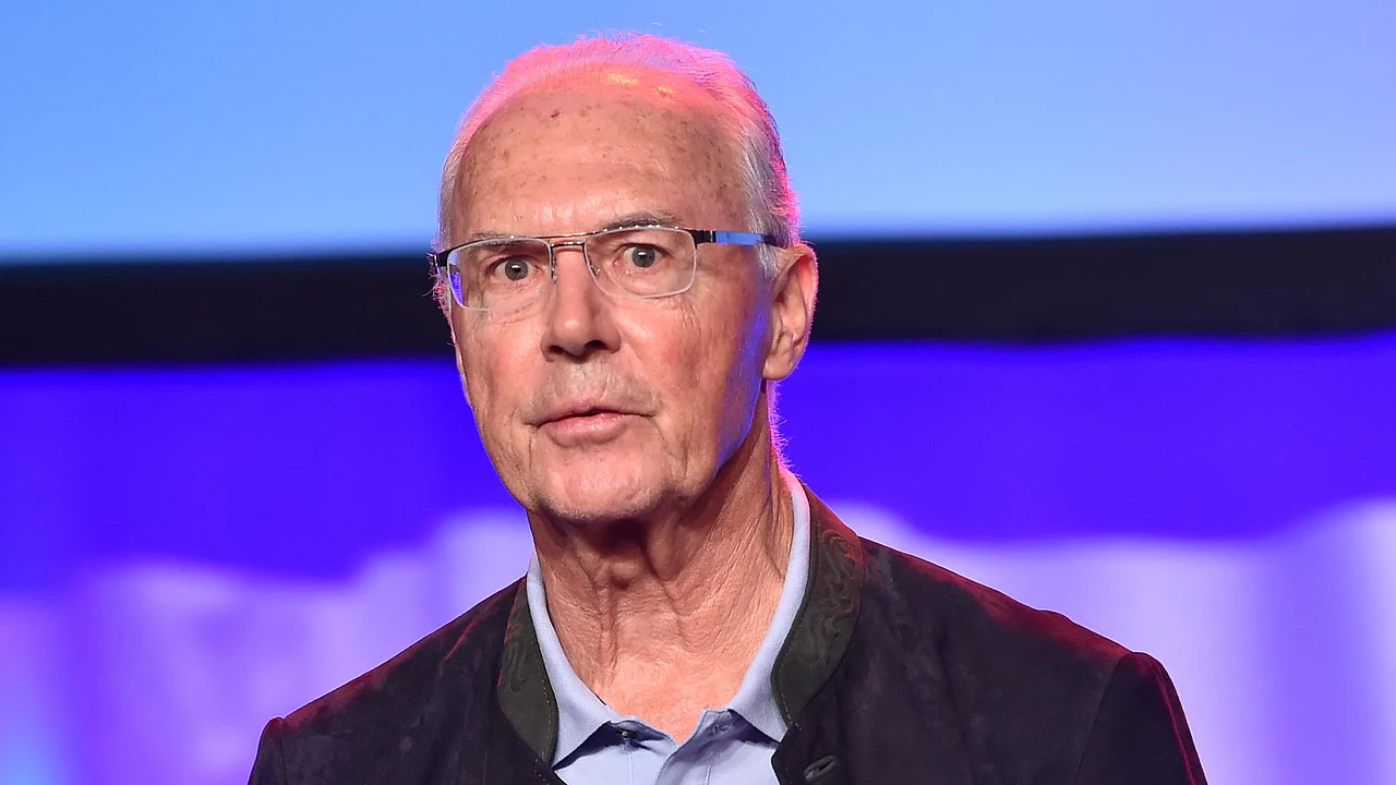 Franz Beckenbauer hatte einen Augeninfarkt Franz Beckenbauer hatte einen Augeninfarkt - Foto: GettyImages