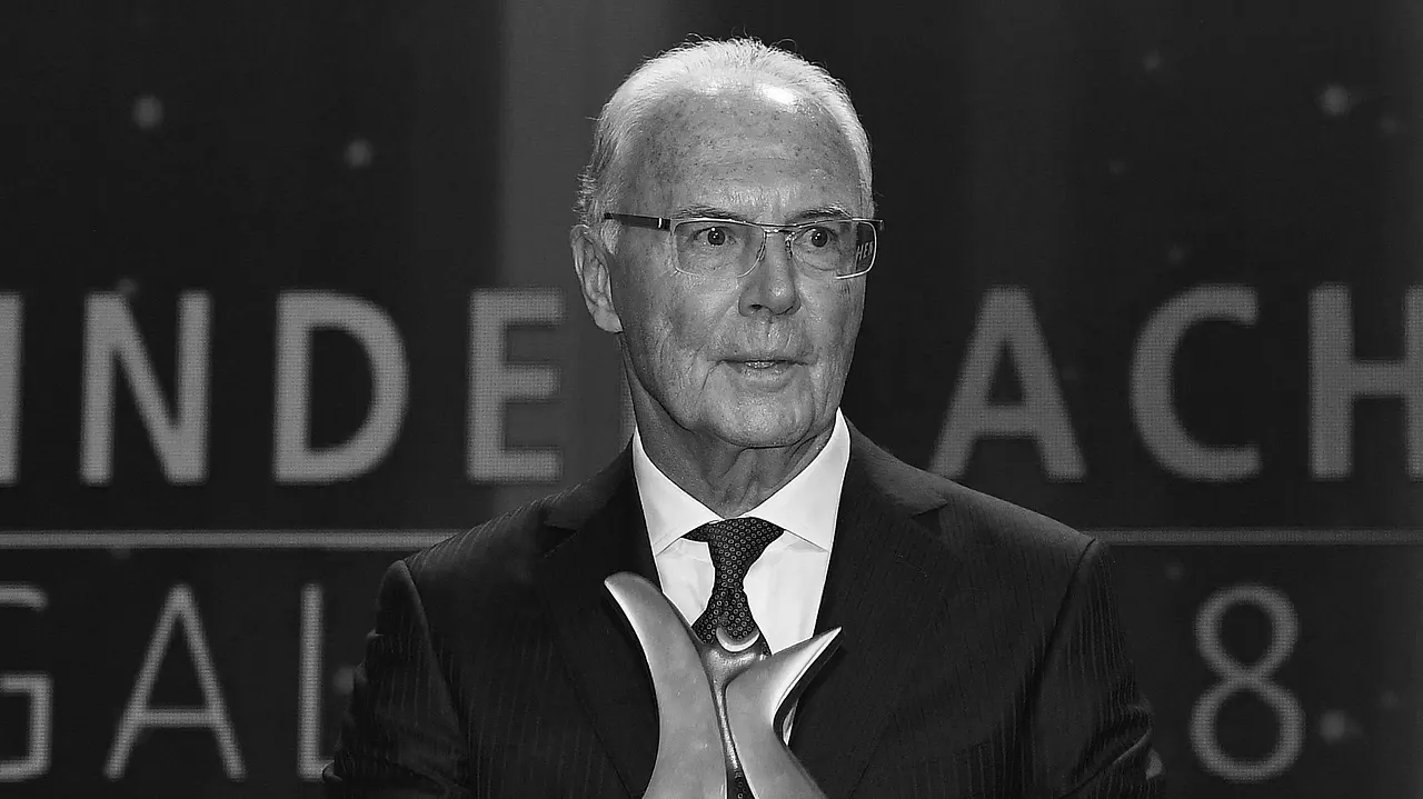 Franz Beckenbauer Franz Beckenbauer - Foto: IMAGO / Revierfoto