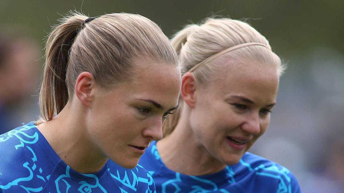 Pernille Harder und Magdalena Eriksson