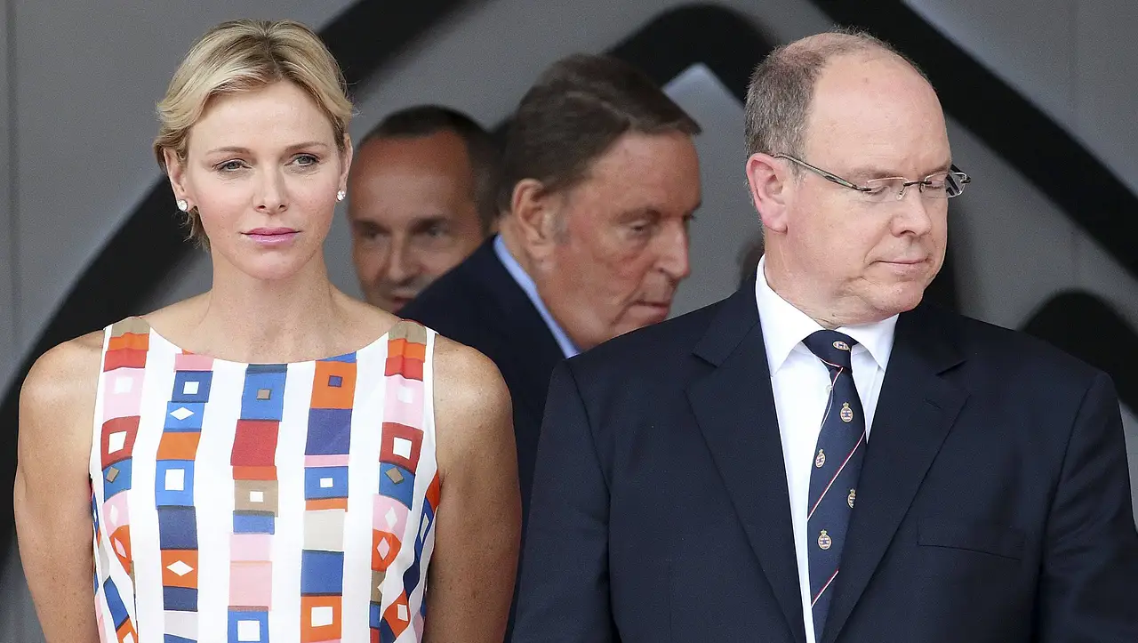 Charlene und Albert von Monaco Charlene und Albert von Monaco - Foto: IMAGO/ DeFodi