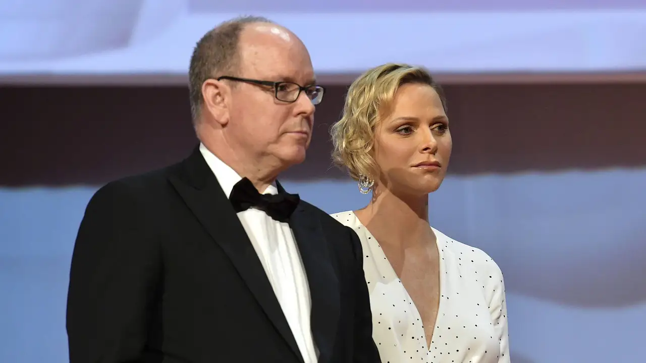 Fürst Albert und Fürstin Charlène Fürst Albert und Fürstin Charlène - Foto: Imago