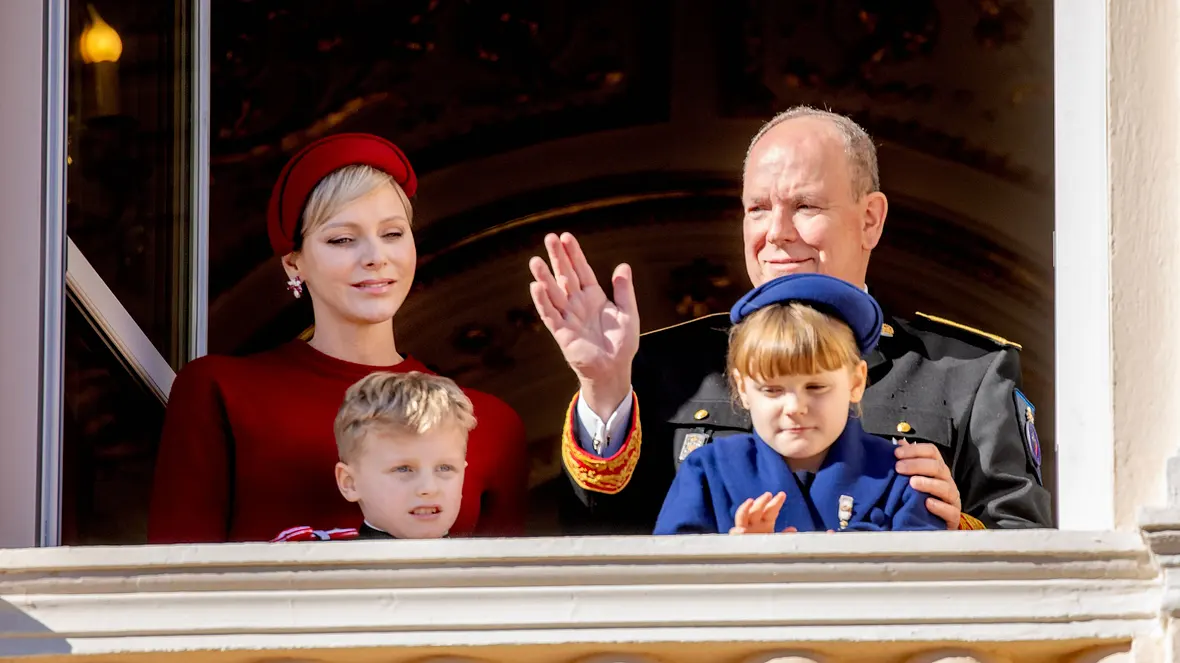 Fürst Albert & Charlène von Monaco und ihre Kinder