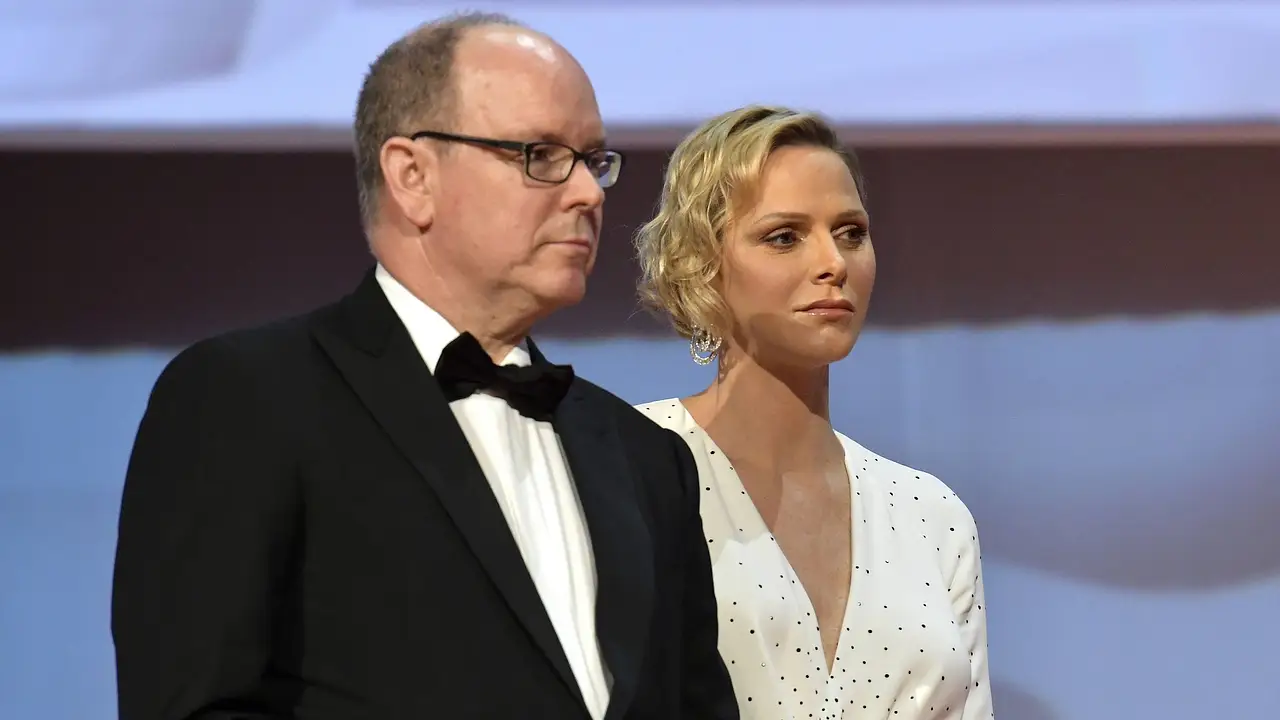 Fürst Albert und Fürstin Charlène Fürst Albert und Fürstin Charlène - Foto: Imago