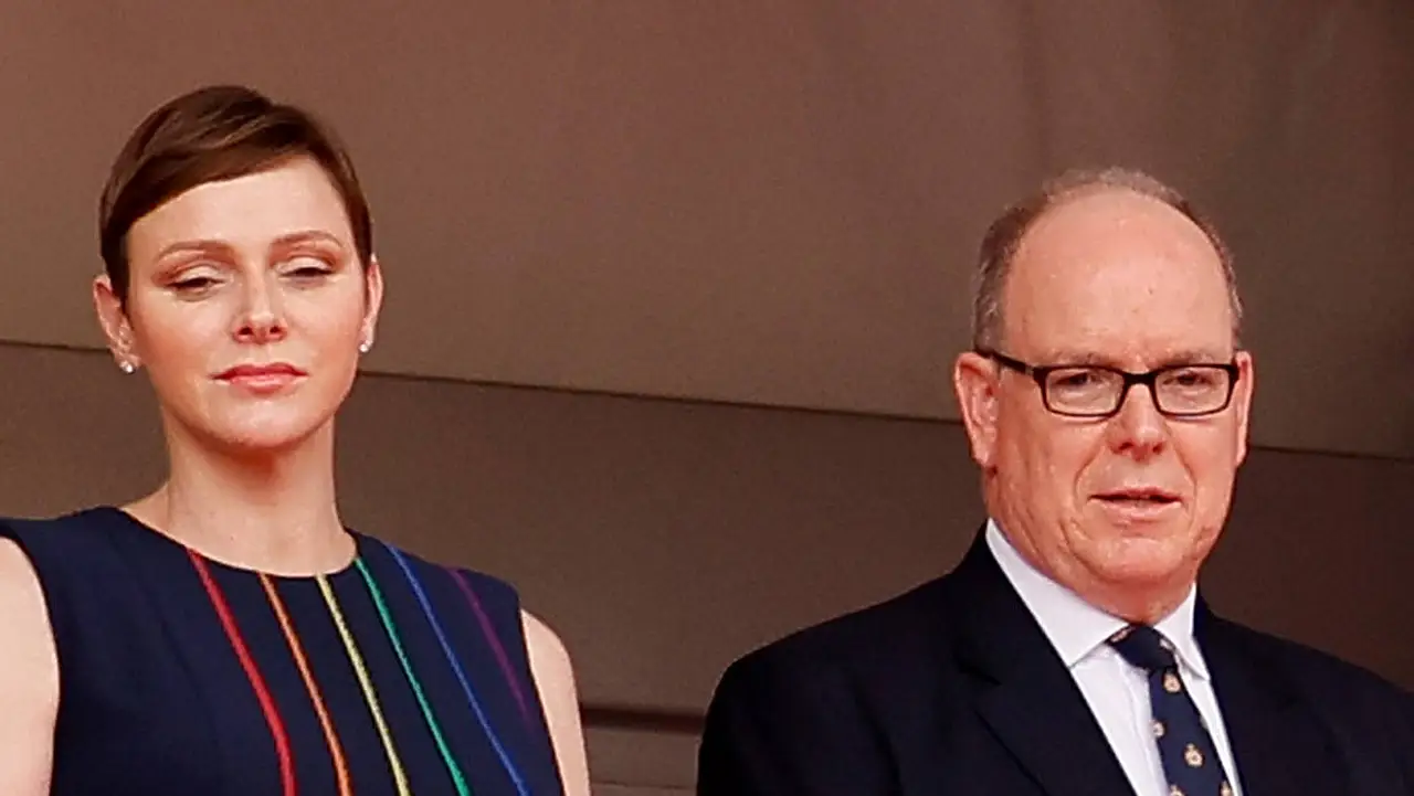 Fürst Albert und Fürstin Charlène Fürst Albert und Fürstin Charlène - Foto: IMAGO / Nordphoto