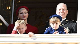 Fürstin Charlène & ihre Familie - Foto: IMAGO / ABACAPRESS