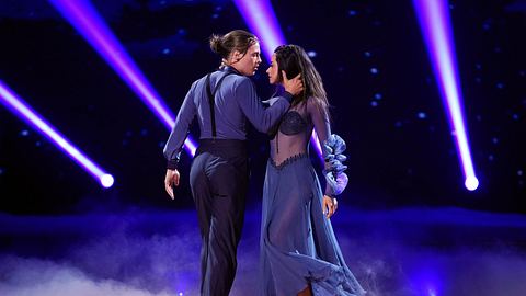 Gabriel Kelly und Malika Dzumaev - Foto: RTL/ Stefan Gregorowius