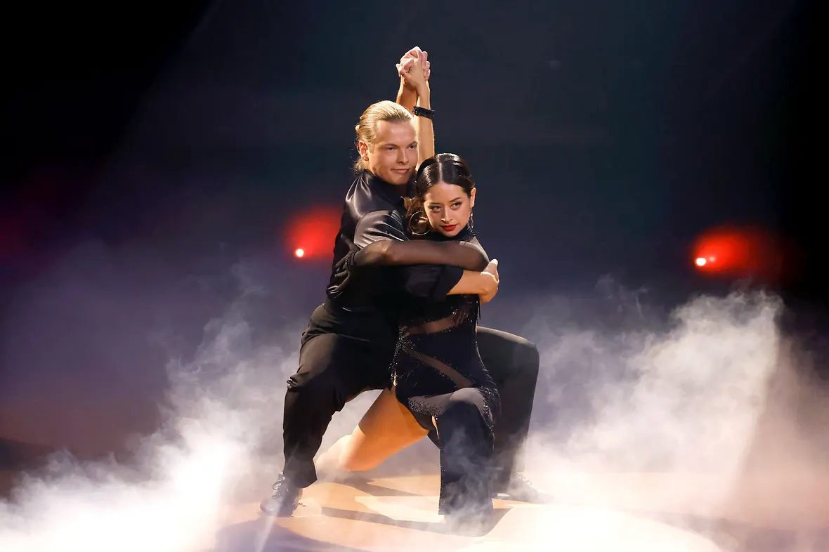 Gabriel Kelly & Malika Dzumaev bei "Let's Dance" 2025 Gabriel Kelly & Malika Dzumaev bei "Let's Dance" 2025