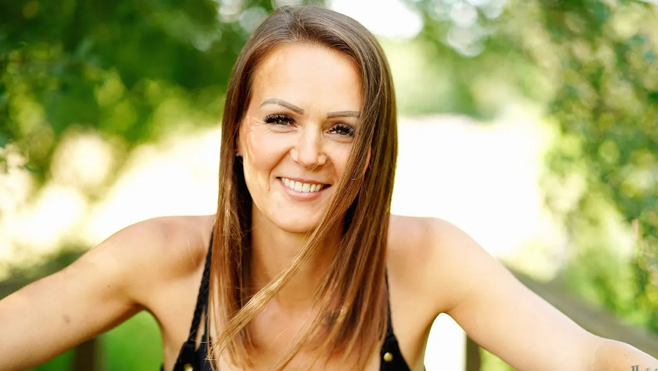 Geflügelbäuerin Stefanie Geflügelbäuerin Stefanie - Foto: RTL/Stefan Gregorowius