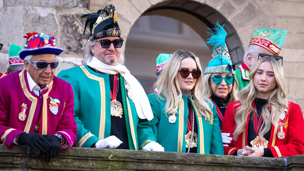 Die Geissens Karneval Die Geissens Karneval - Foto: IMAGO / Political-Moments