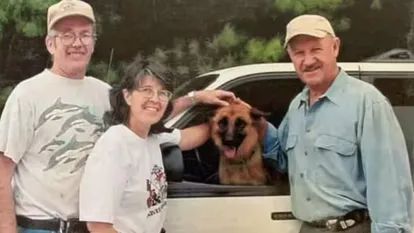 Gene Hackman mit seinem Schäferhund