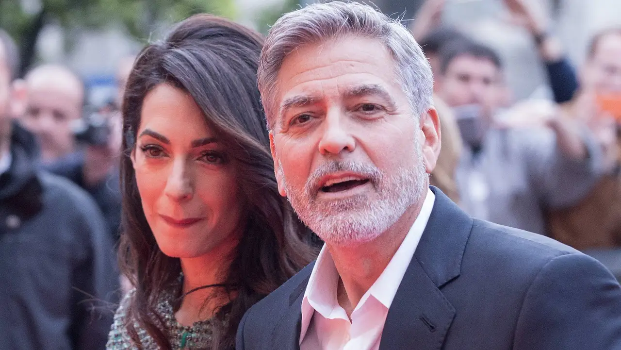 George und Amal Clooney George und Amal Clooney - Foto: IMAGO/ Pacific Press Agency