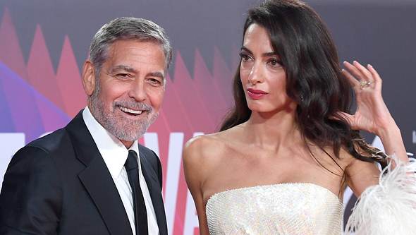 George und Amal Clooney - Foto: IMAGO / Matrix
