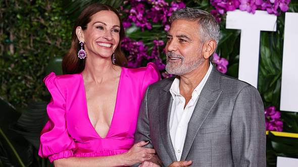 George Clooney und Julia Roberts - Foto: IMAGO / NurPhoto