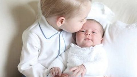 Prinz George und Prinzessin Charlotte verstehen sich prächtig - Foto: Twitter / Kensington Palace