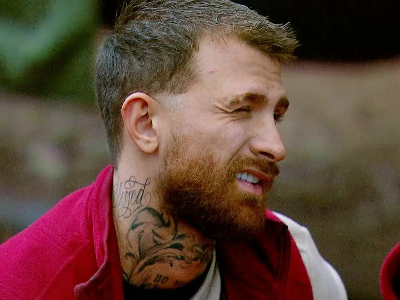 gigi-villa-der-versuchung-wer-fliegt-in-folge-4-vorschau Gigi Birofio, der in Folge 4 von Villa der Versuchung weiter Chaos stiften wird, zwinkert in die Kamera. - Foto: RTL