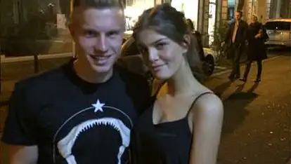 Vanessa und ihr Freund haben sich getrennt.