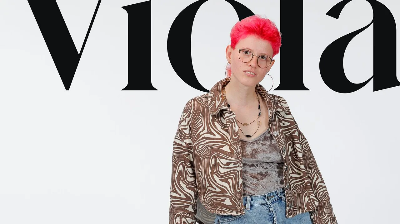 GNTM-Viola GNTM-Viola - Foto: ProSieben/Richard Hübner