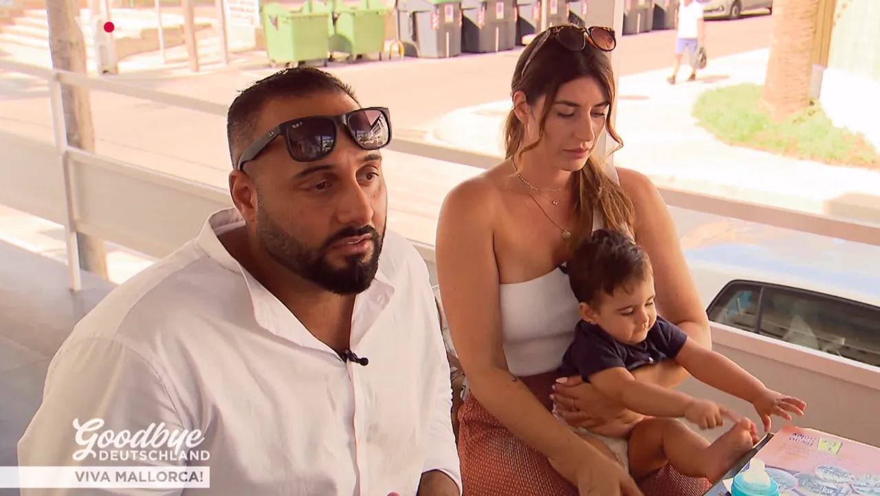 Jasemin Ehrck und Sohel mit Sohn Aleo Jasemin Ehrck und Sohel mit Sohn Aleo - Foto: TVNOW Screenshot