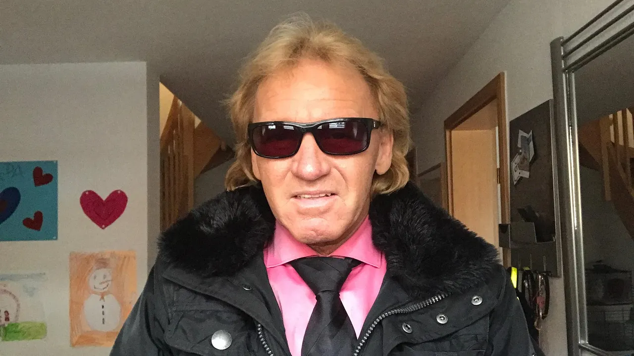 "Goodbye Deutschland"-Star Jürgen Albers Goodbye Deutschland-Star Jürgen Albers - Foto: Facebook/@Jürgen Albers