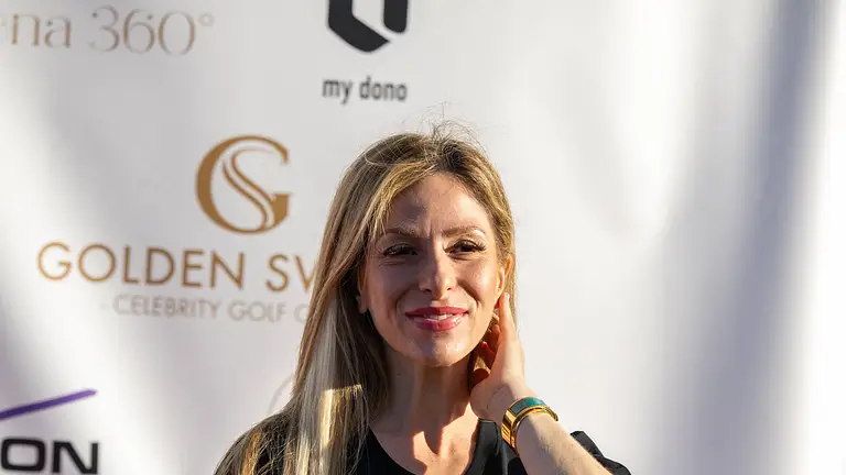 Gülcan Kamps