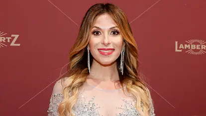 Gülcan Kamps