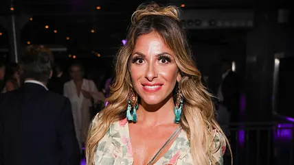 Gülcan Kamps