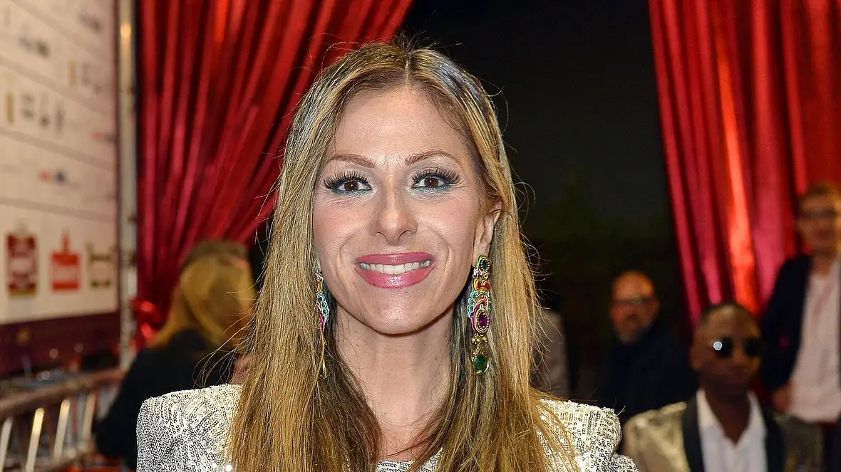 Gülcan Kamps
