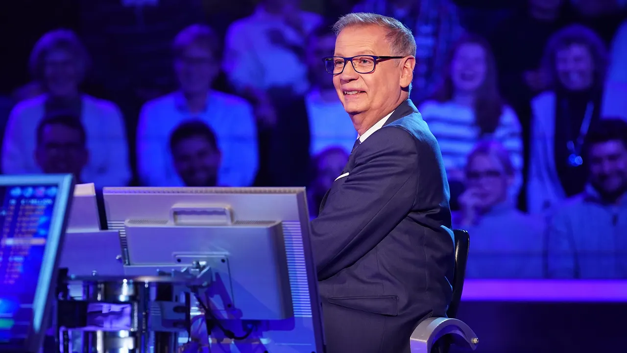 Günther Jauch bei WWM Günther Jauch bei WWM - Foto: RTL / Stefan Gregorowius