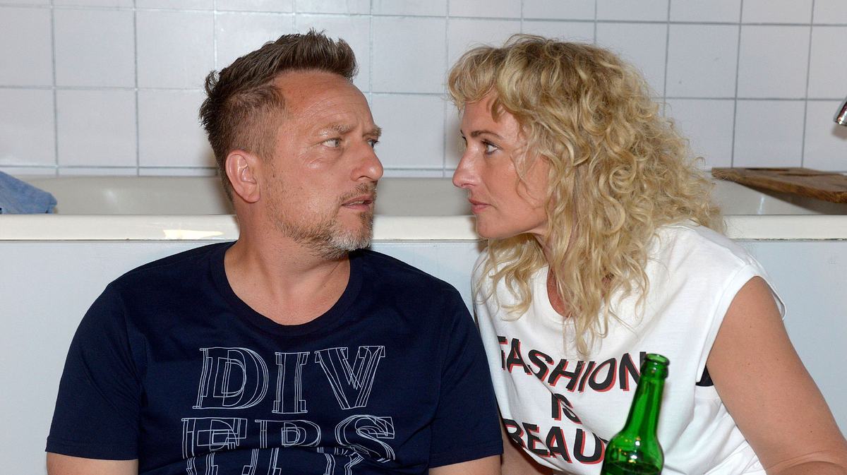 Michi (Lars Pape) und Maren (Eva Mona Rodekirchen)