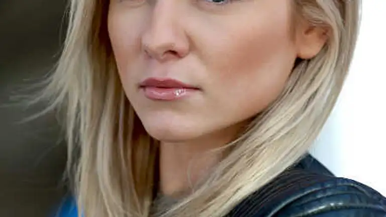 Valentina Pahde spielt die Sunny.