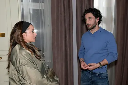 GZSZ-Szene: Emily und Tobias stehen sich distanziert gegenüber. Gibt es für beide noch eine Chance?