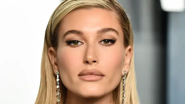 Hailey Bieber
