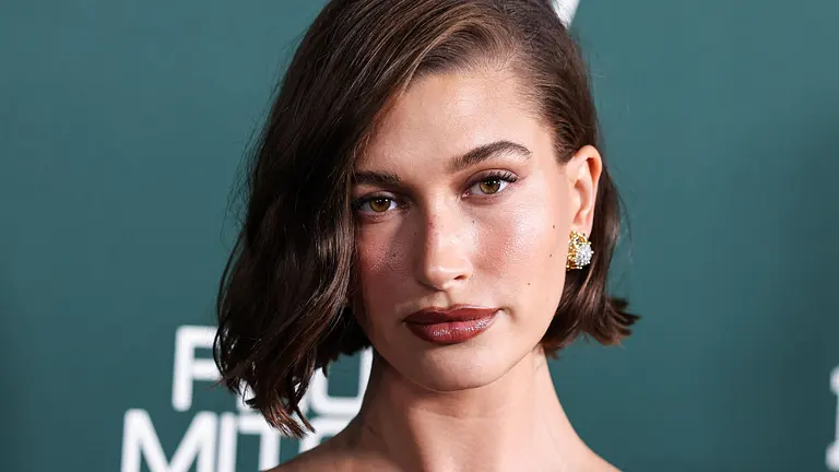 Hailey Bieber