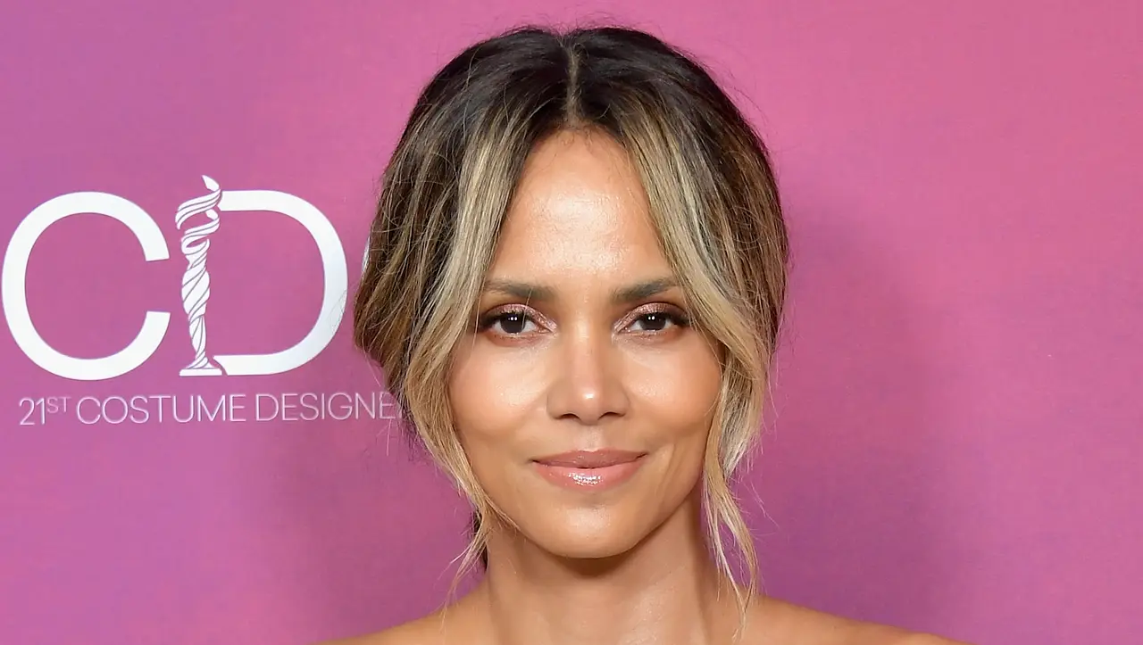 Halle Berry - DIY Gesichtsmaske Halle Berry - DIY Gesichtsmaske - Foto: GettyImages